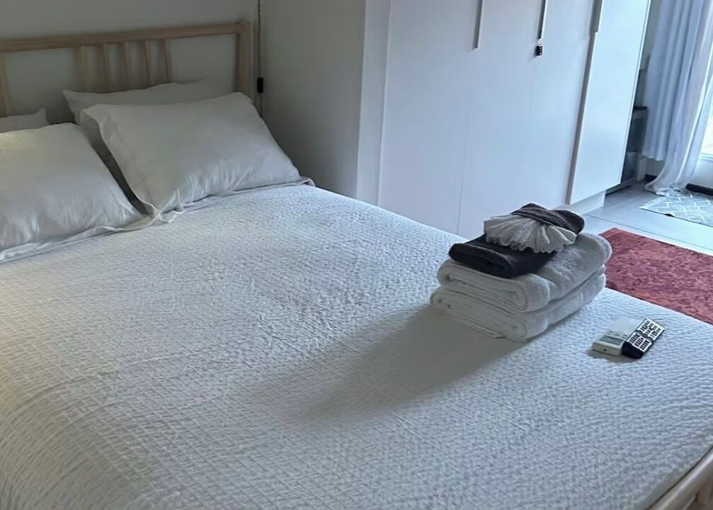 Photo of Bedroom in Village of La Jolla