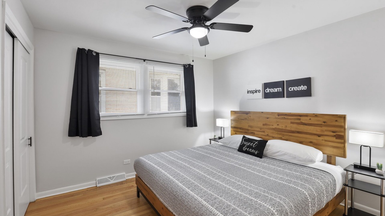 Photo of Bedroom in Brookfield