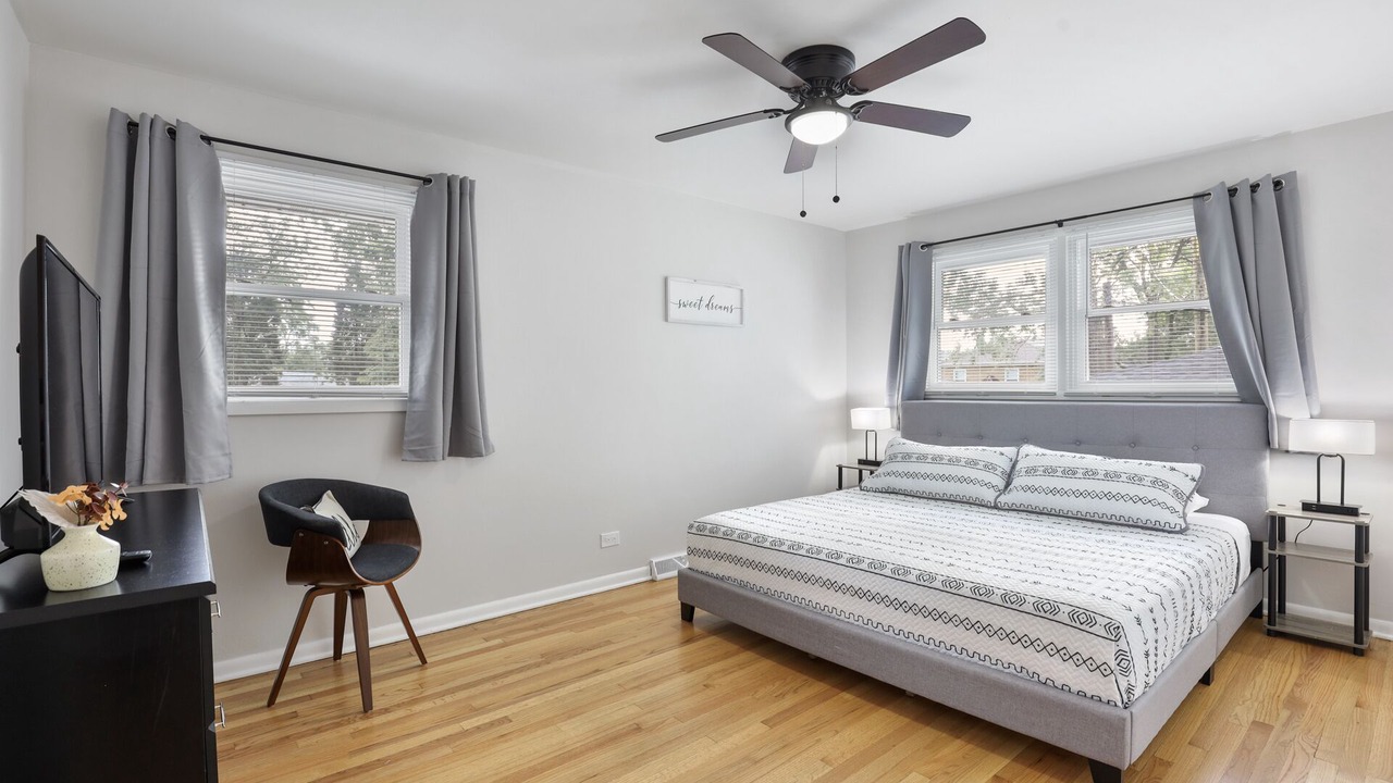 Photo of Bedroom in Brookfield