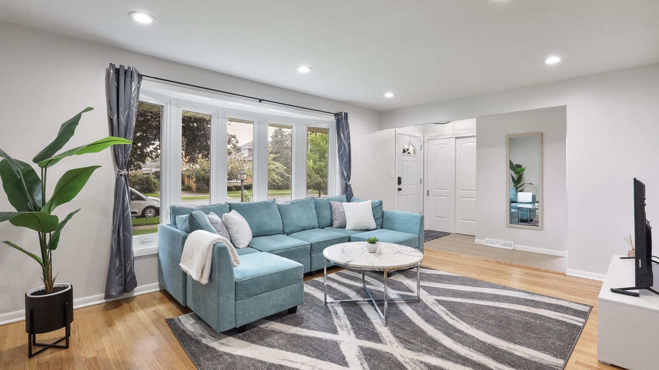 Photo of Livingroom in Brookfield