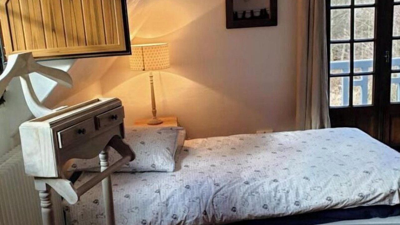 Photo of Bedroom in Clairefontaine-en-Yvelines