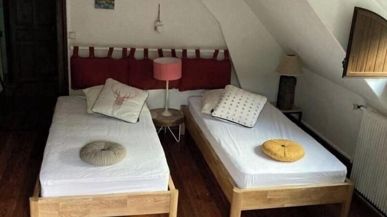 Photo of Bedroom in Clairefontaine-en-Yvelines