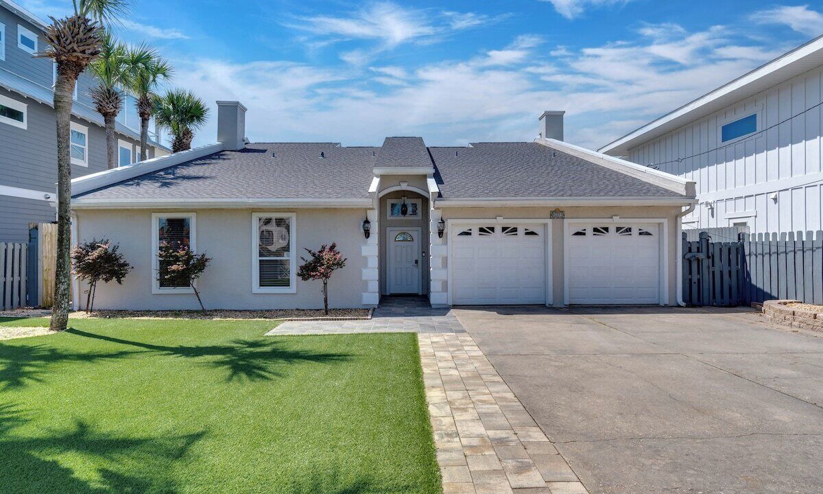 Photo of Others in Bahama Beach