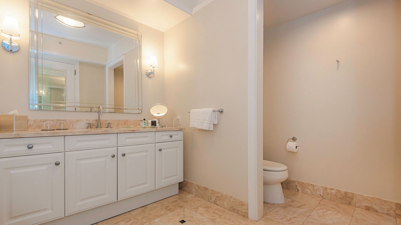 Photo of Bathroom in Brickell