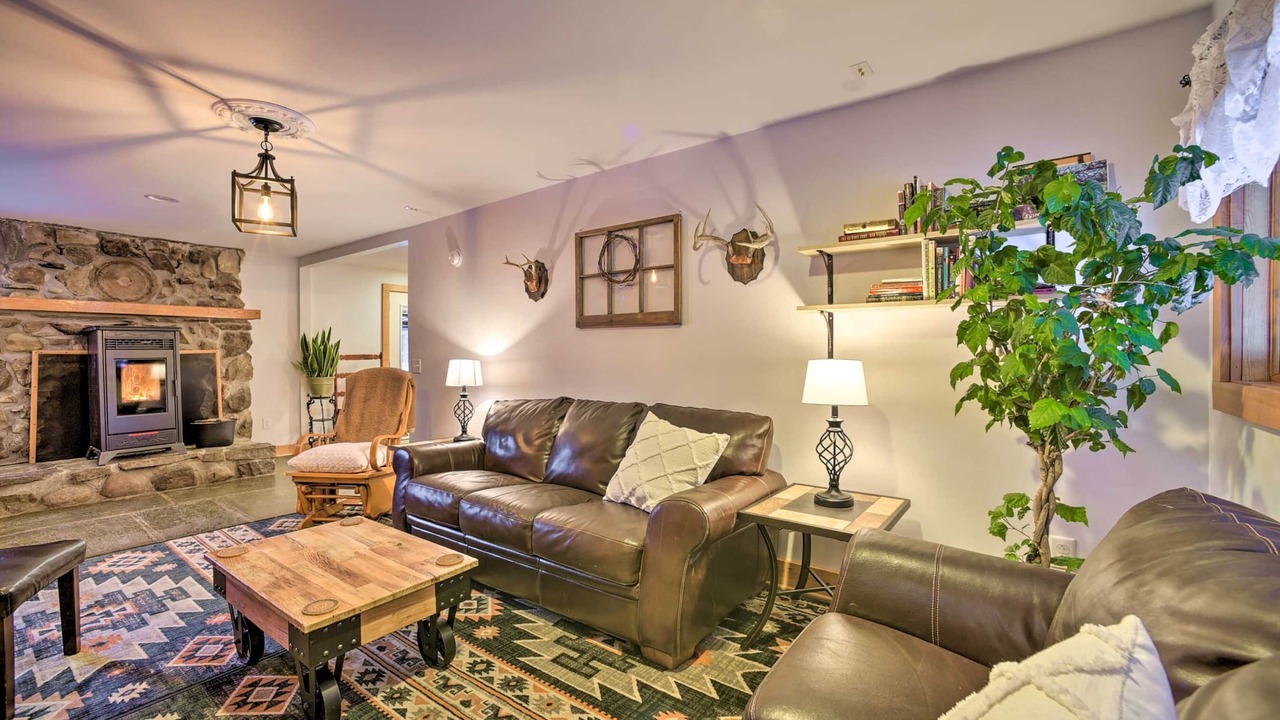 Photo of Livingroom in Harpersfield