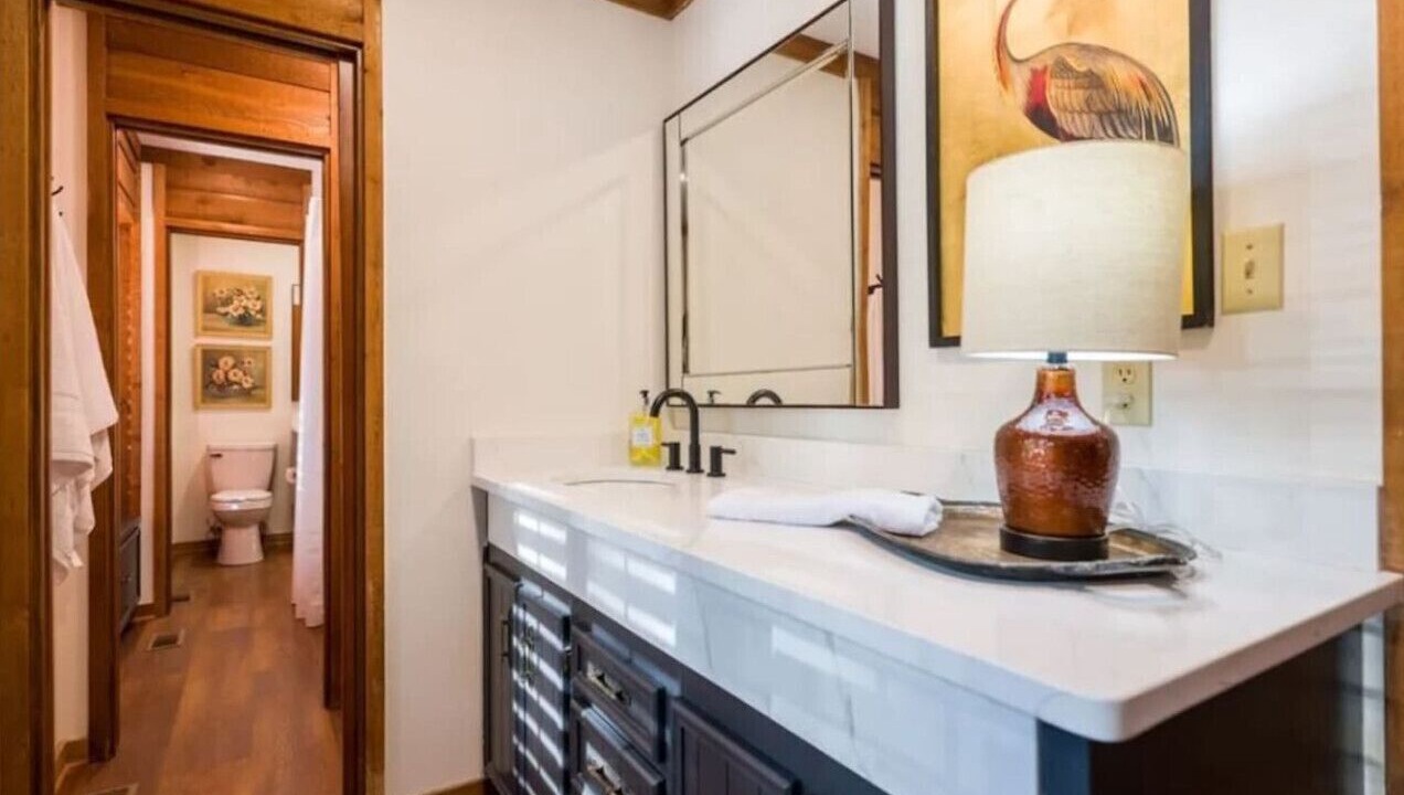 Photo of Bathroom in Lake Park