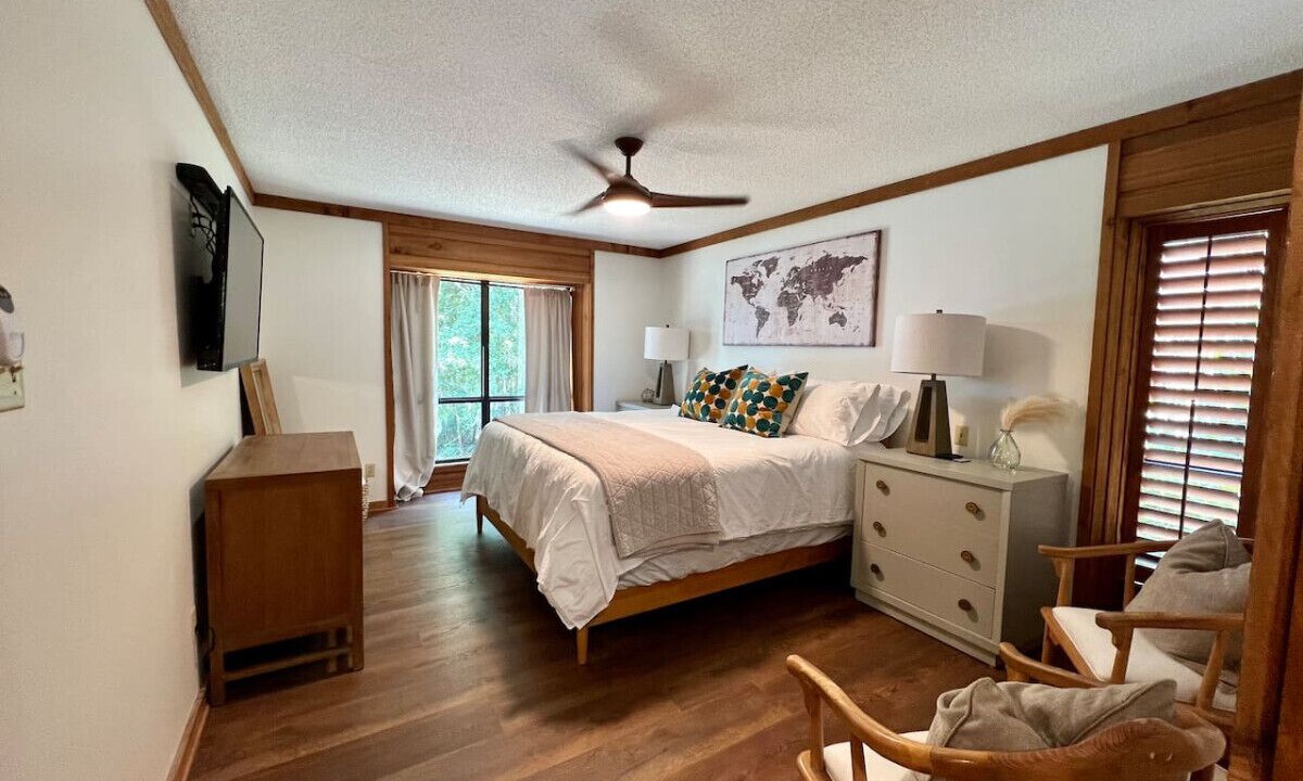 Photo of Others in Lake Park