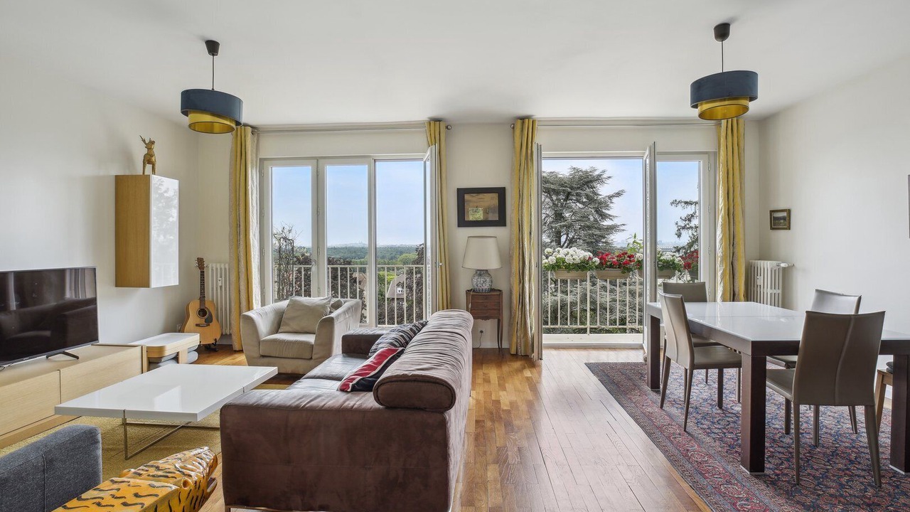 Photo of Livingroom in Saint-Cloud