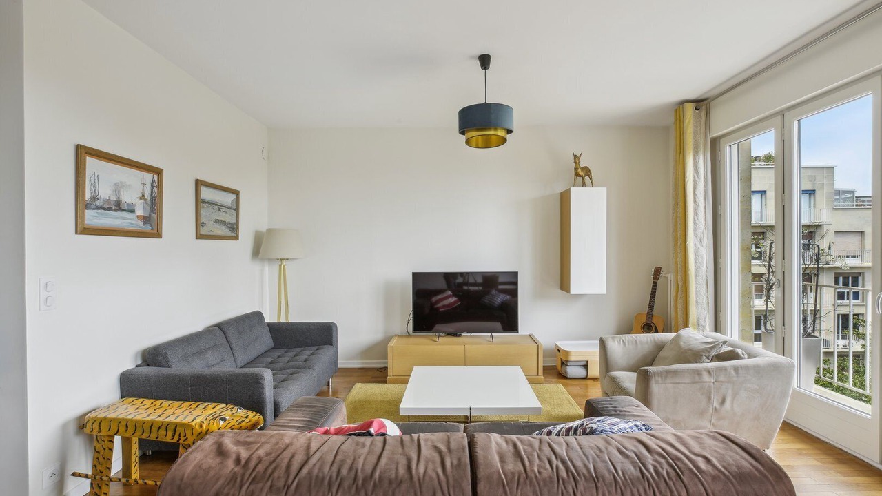Photo of Livingroom in Saint-Cloud
