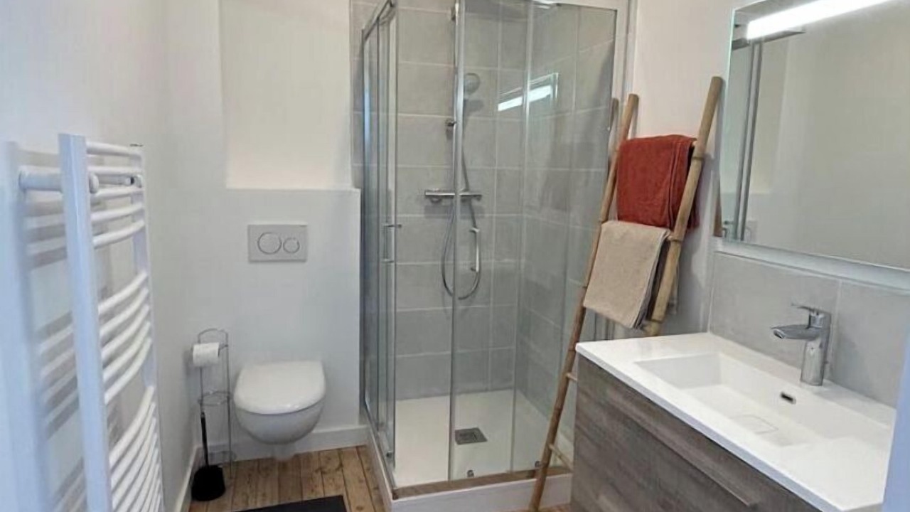 Photo of Bathroom in Madeleine - Saint-Leonard