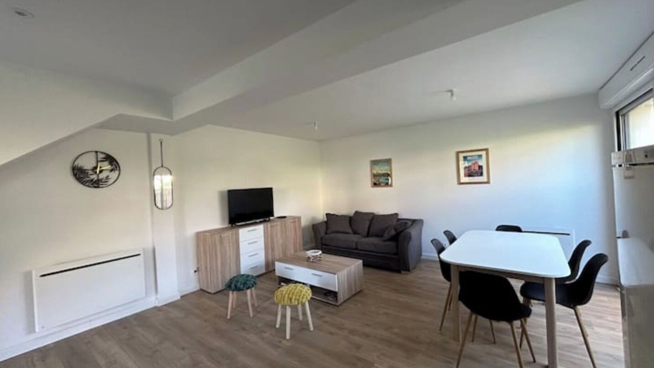 Photo of Livingroom in Madeleine - Saint-Leonard