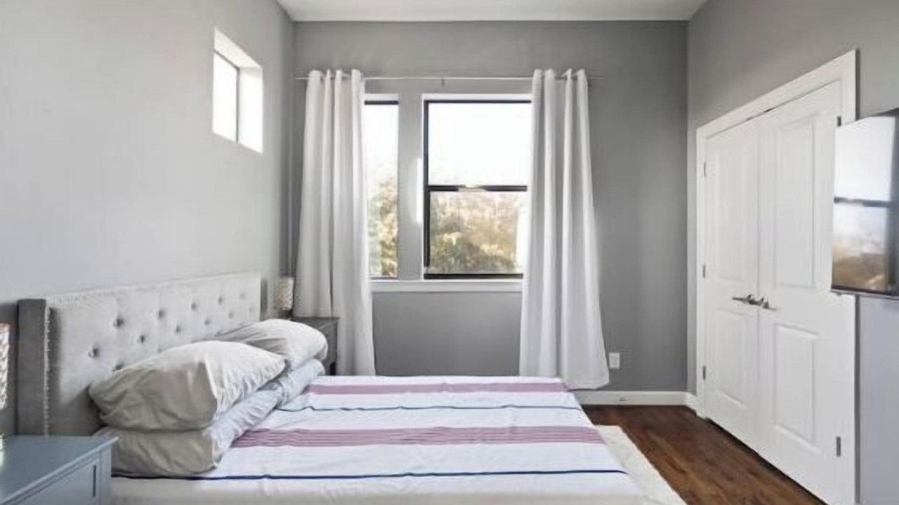 Photo of Bedroom in Neartown
