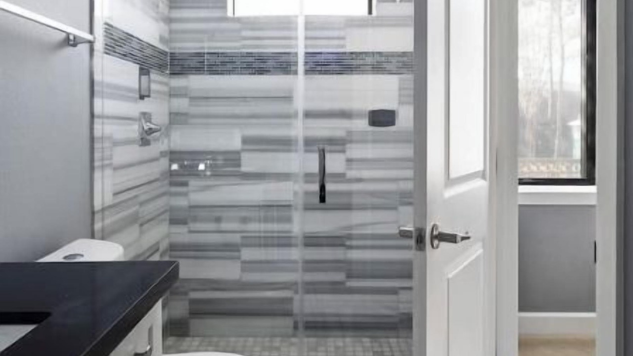 Photo of Bathroom in Neartown