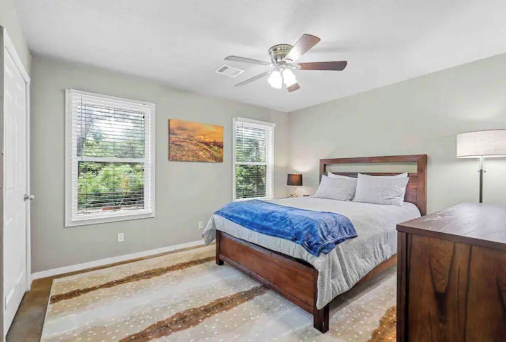 Photo of Bedroom in Whitney