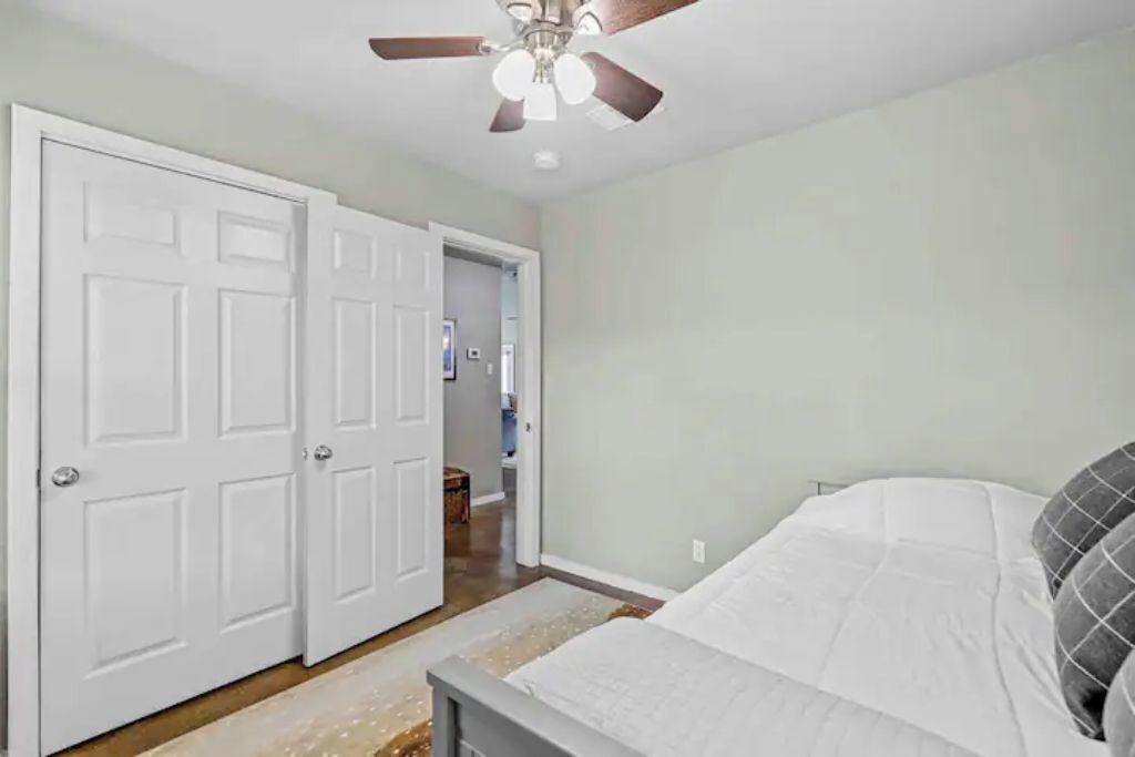 Photo of Bedroom in Whitney