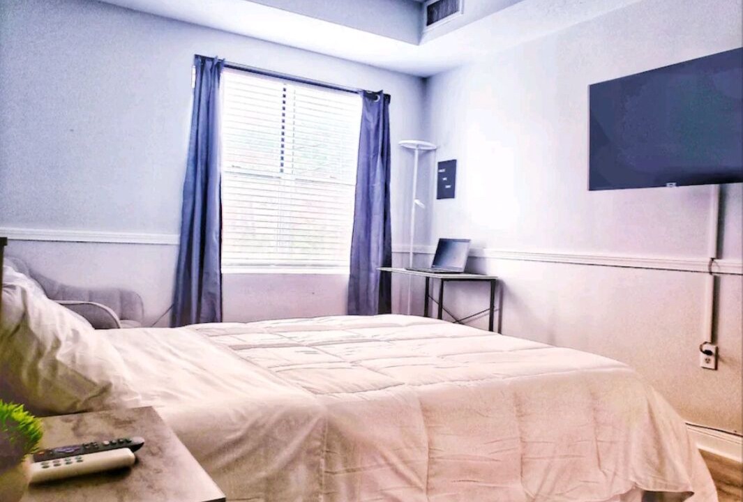 Photo of Bedroom in Lynn