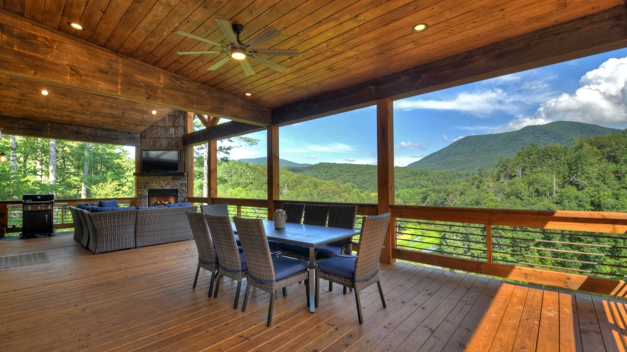 Photo of Livingroom in Hidden Lake