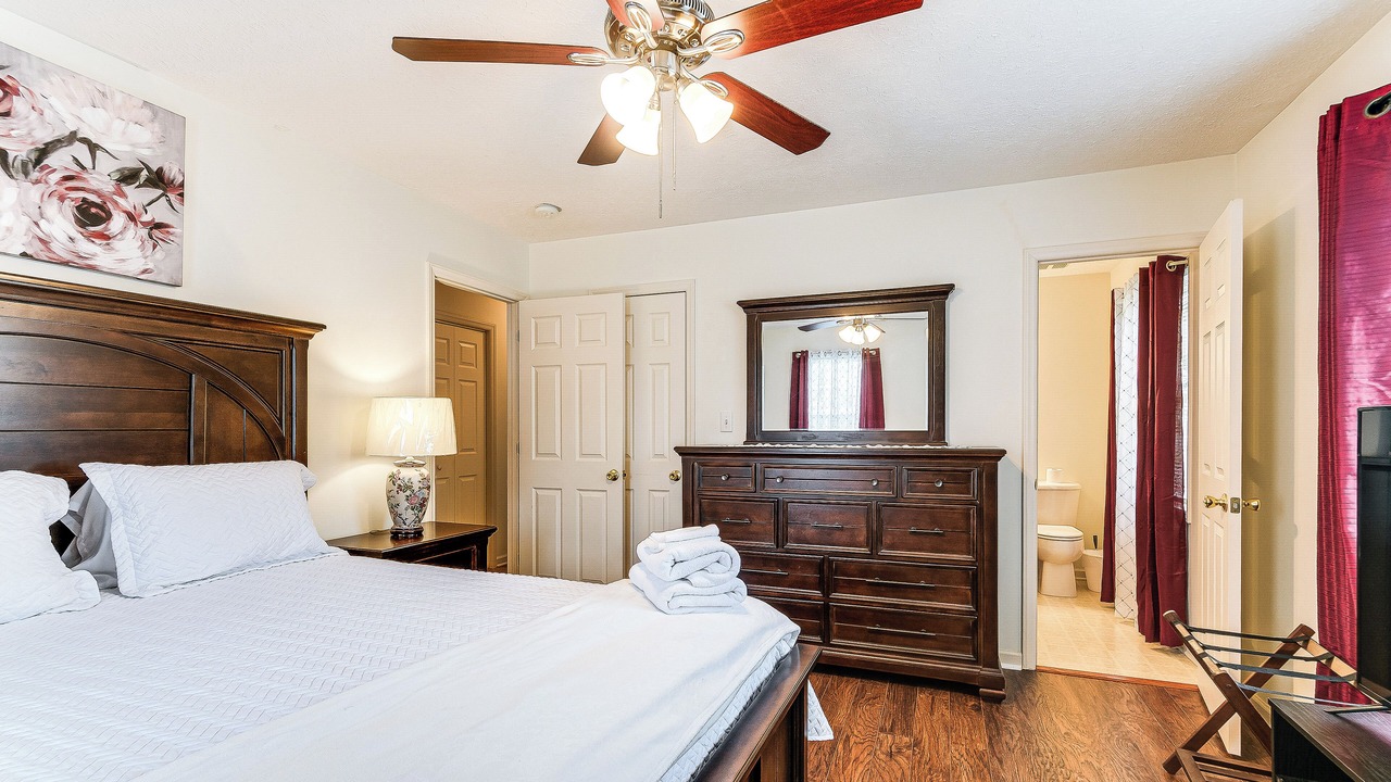 Photo of Bedroom in Chatham