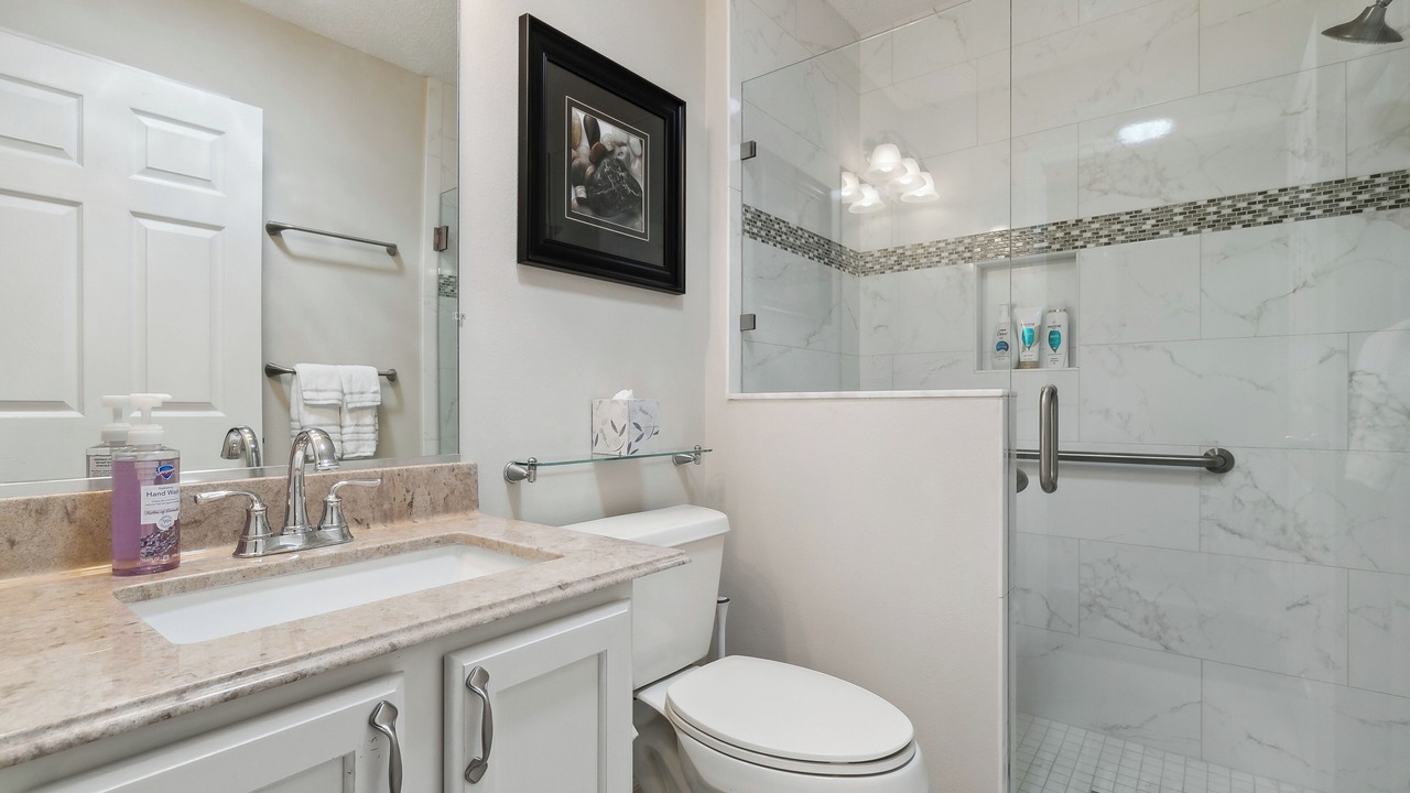 Photo of Bathroom in Lynnhaven