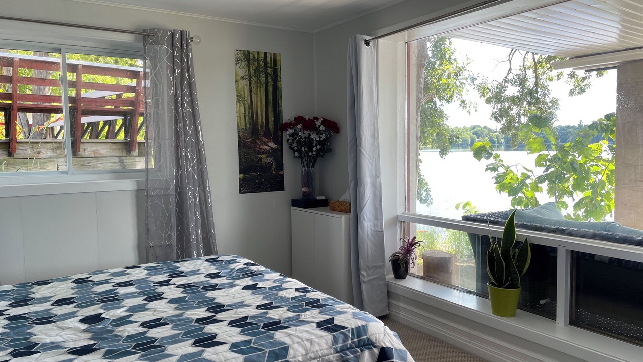Photo of Bedroom in Frontenac