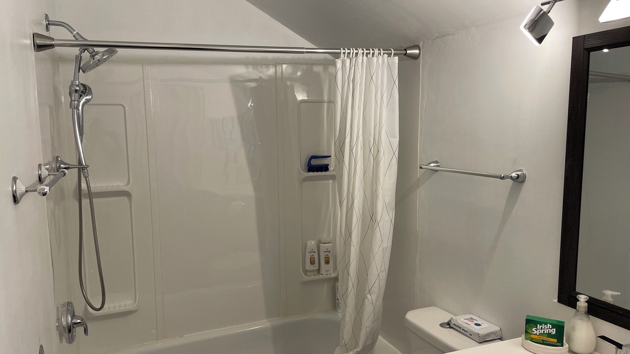Photo of Bathroom in Frontenac
