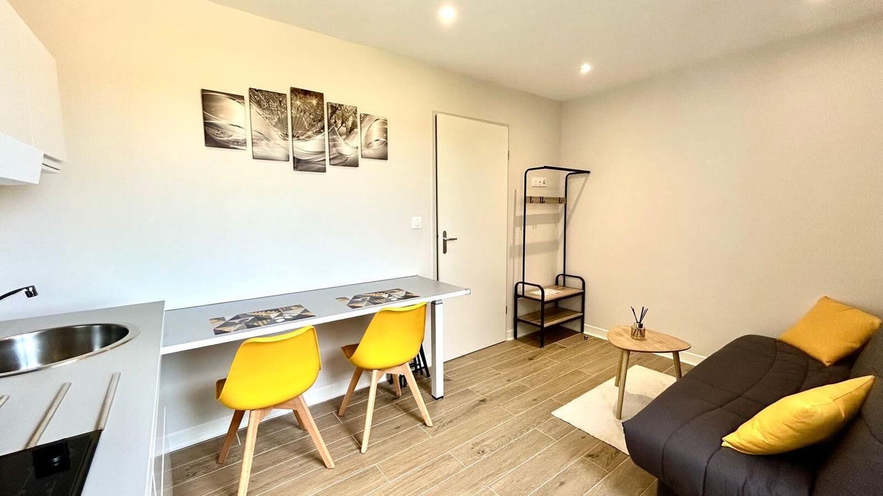 Photo of Livingroom in Castelnau-d'Estretefonds