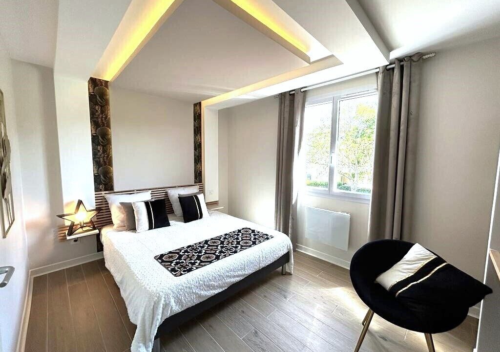 Photo of Bedroom in Castelnau-d'Estretefonds