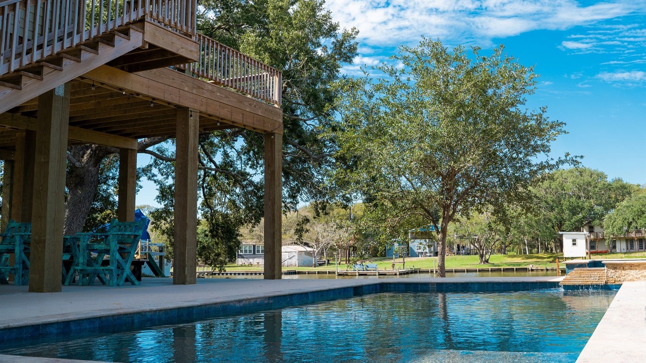 Photo of Outdoor in Cedar Lane