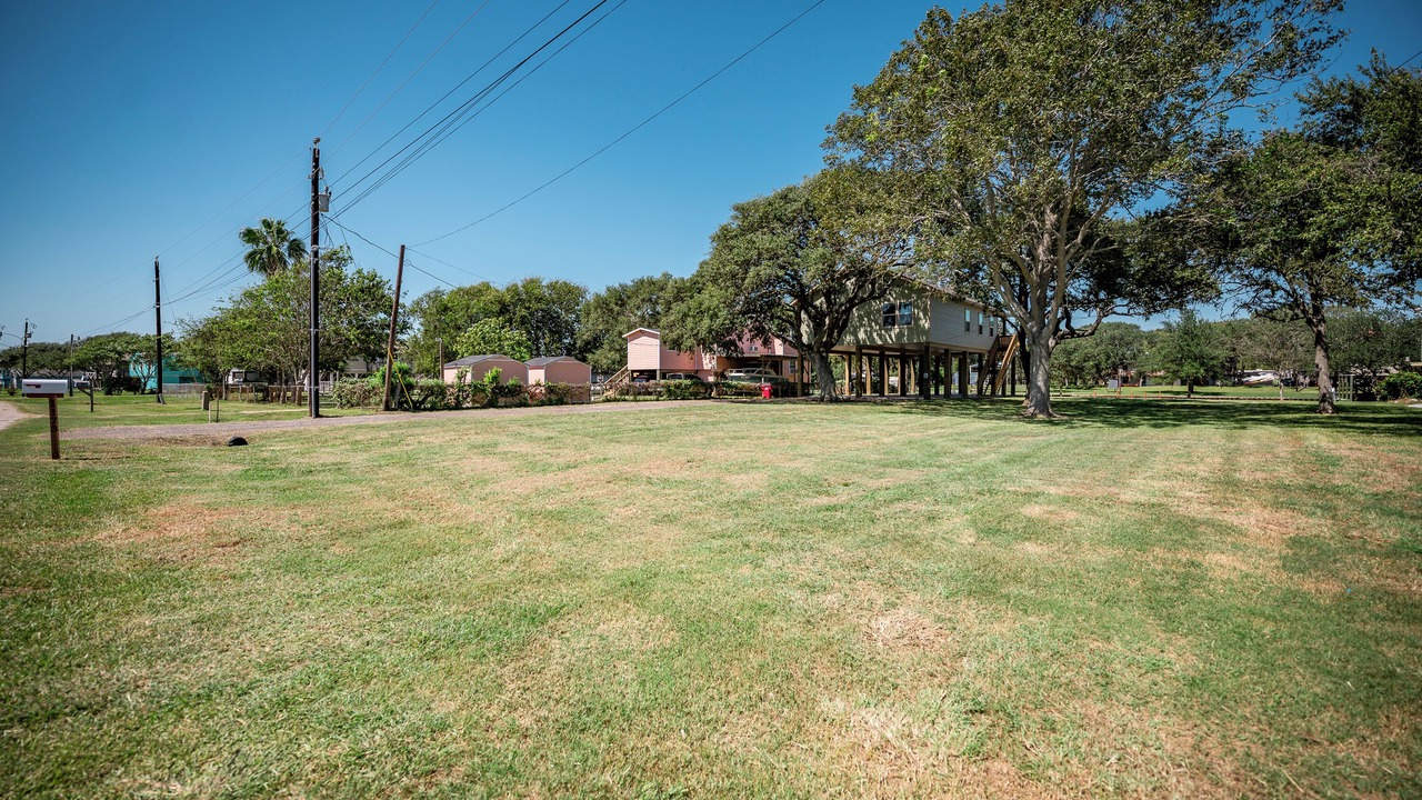 Photo of Outdoor in Cedar Lane