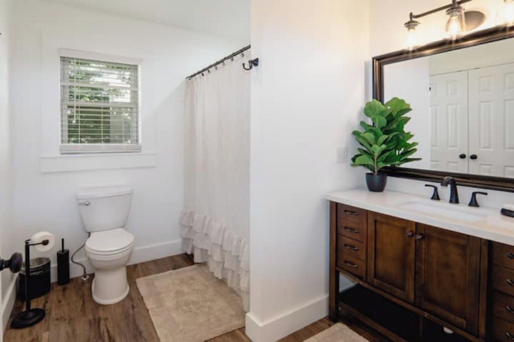 Photo of Bathroom in Tusculum