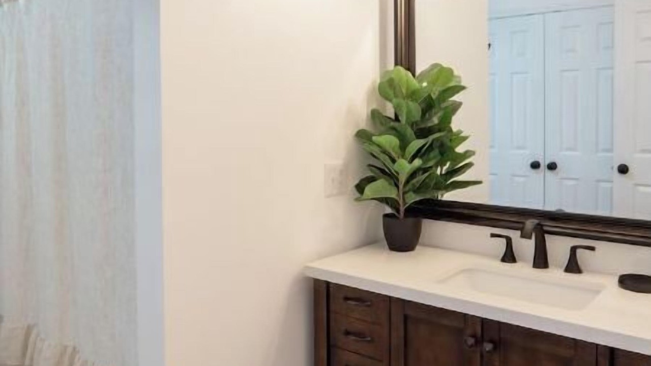 Photo of Bathroom in Tusculum