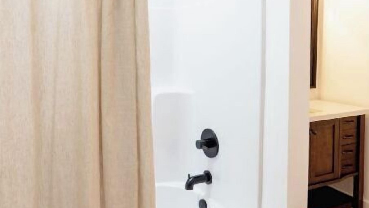 Photo of Bathroom in Tusculum