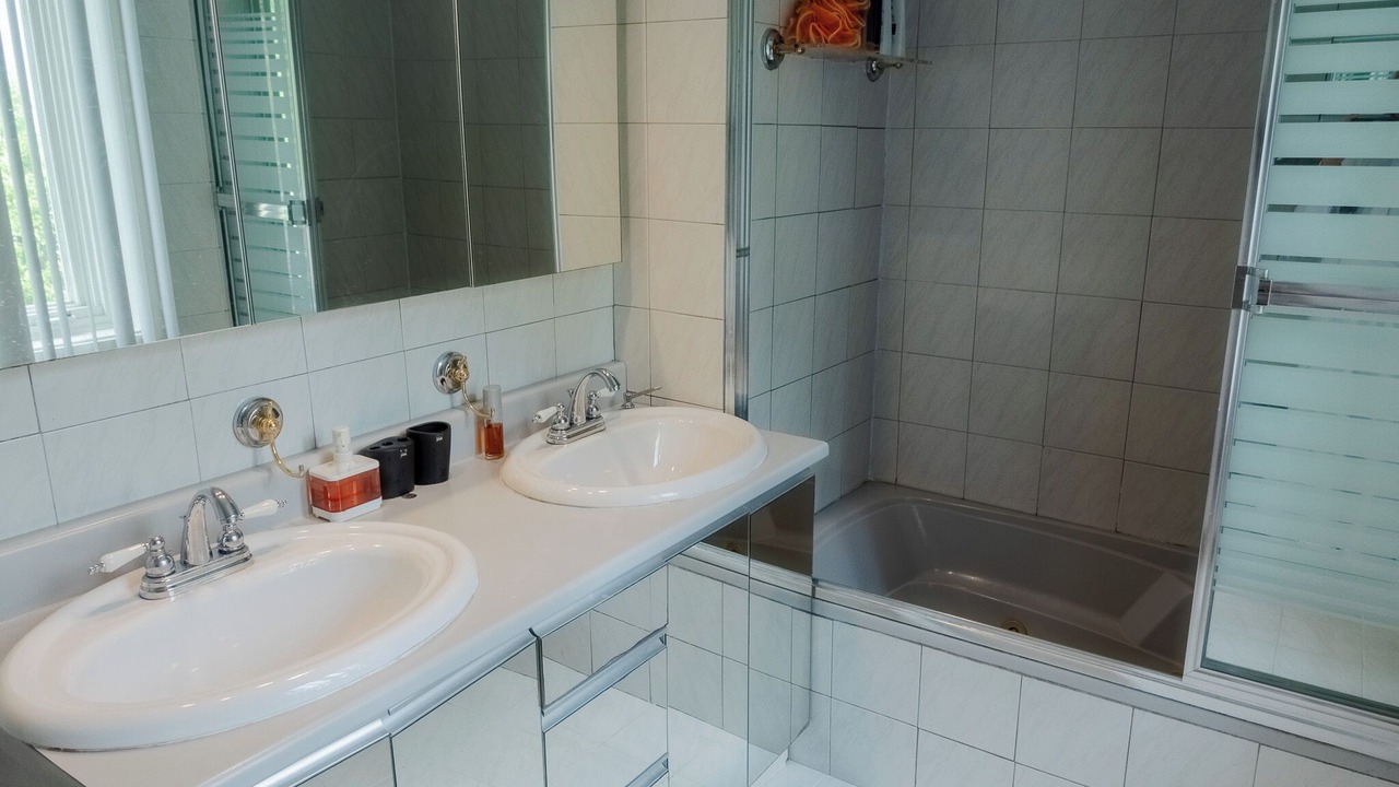 Photo of Bathroom in St-Adolphe-d'Howard