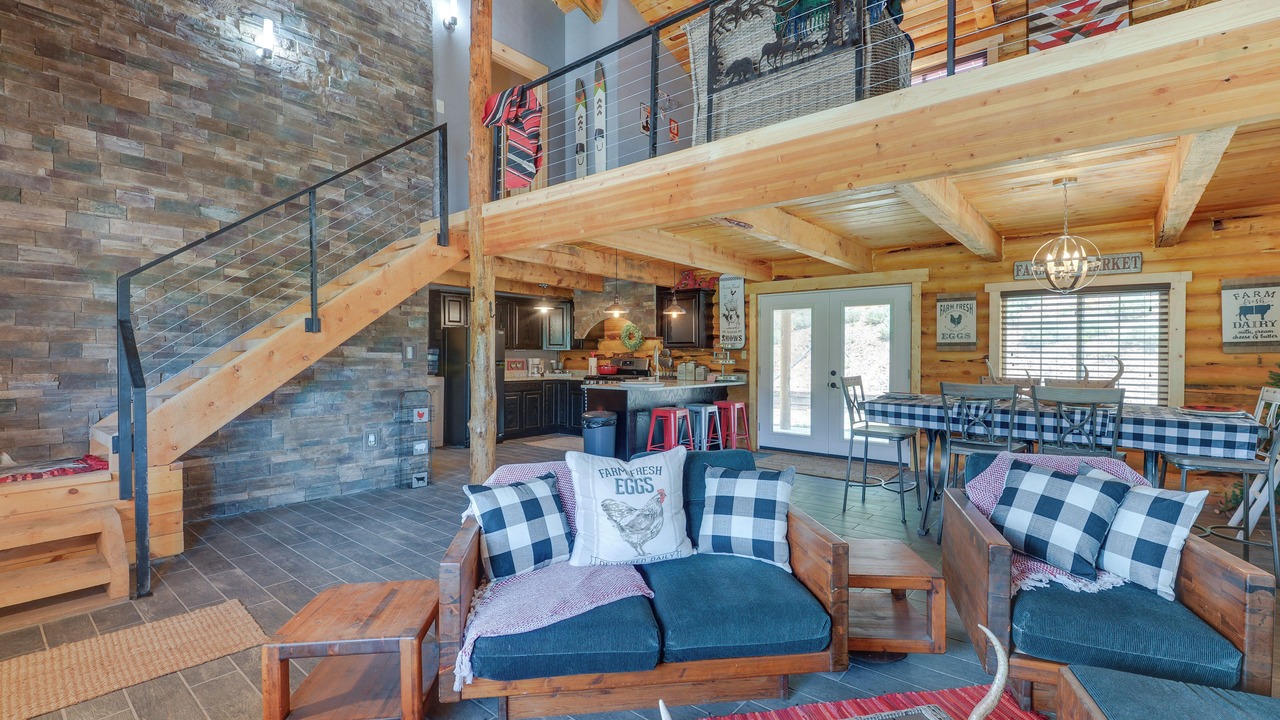 Photo of Livingroom in Kemmerer