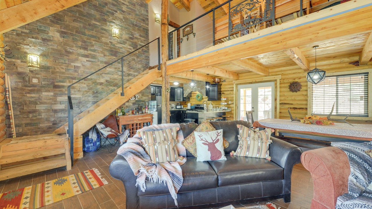 Photo of Livingroom in Kemmerer