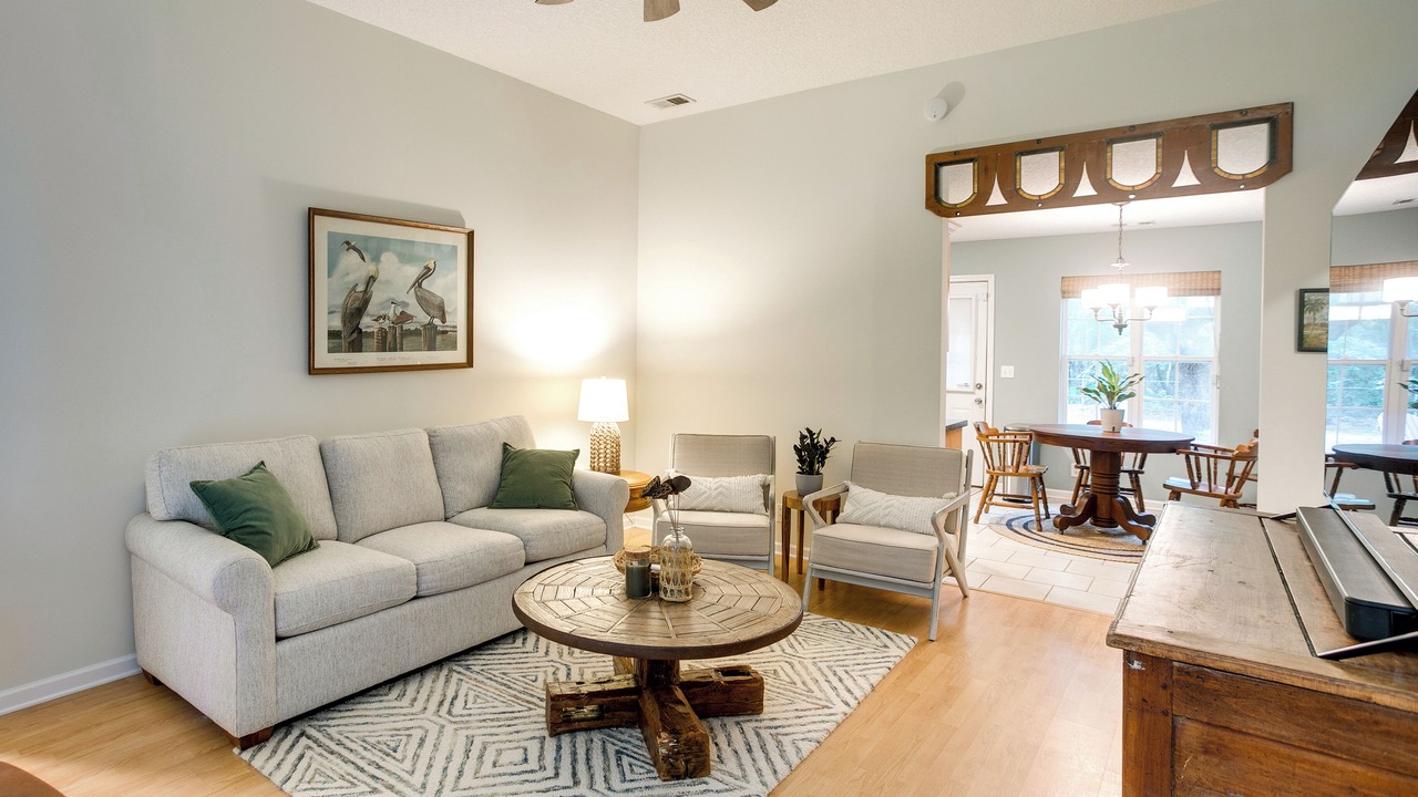 Photo of Livingroom in Darien