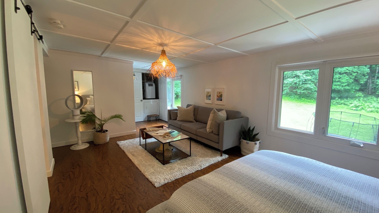 Photo of Bedroom in Lake of Bays