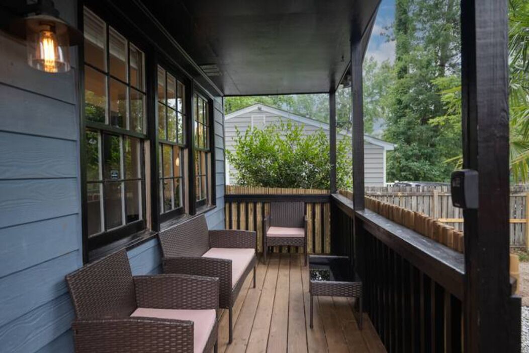 Photo of Patio Balcony in Southwest Raleigh