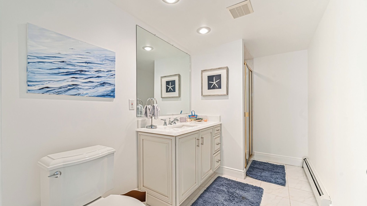 Photo of Bathroom in A-Zone