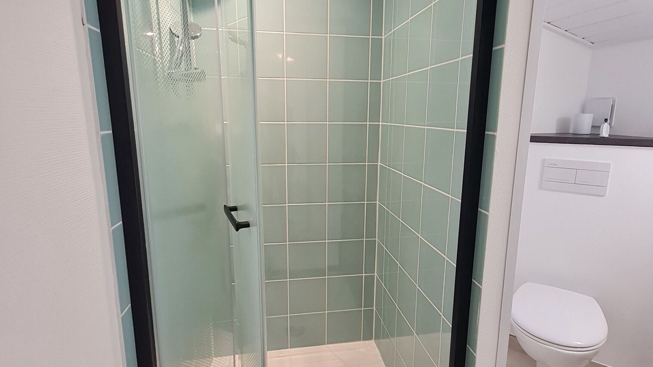 Photo of Bathroom in Lagney