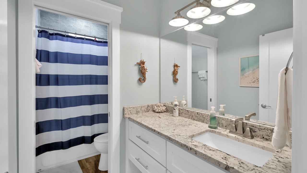Photo of Bathroom in Jamaica Beach