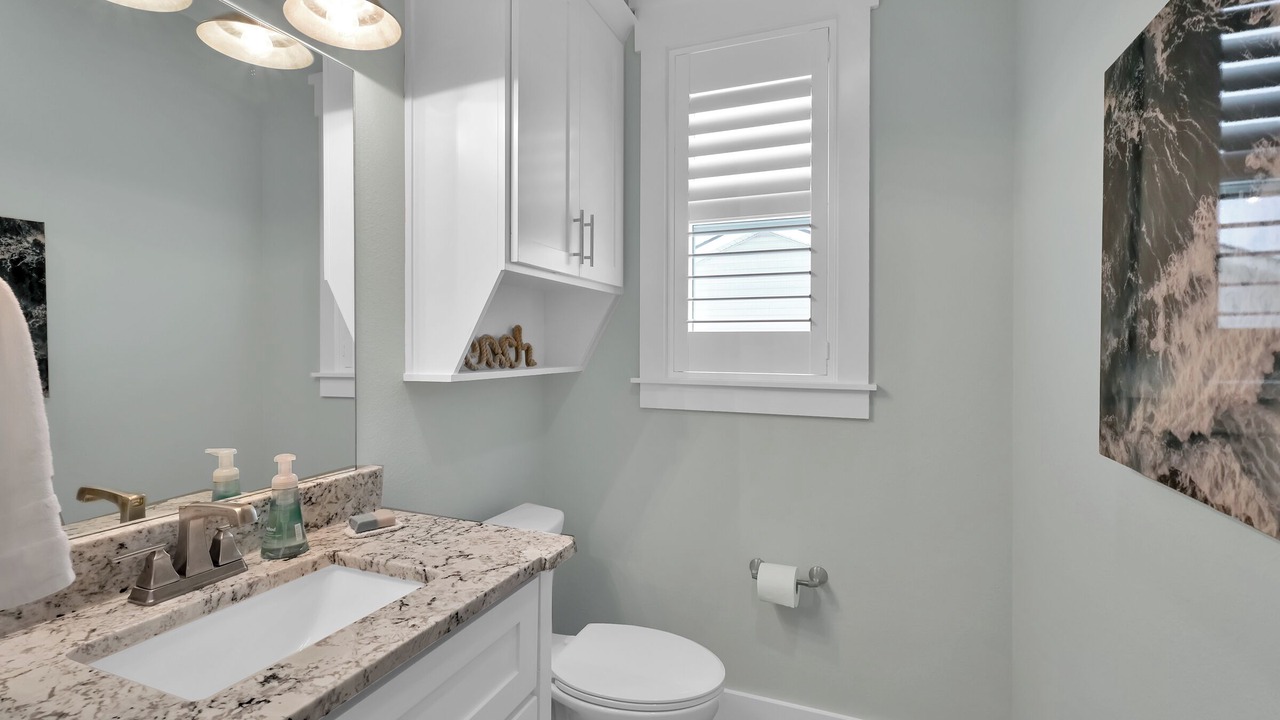 Photo of Bathroom in Jamaica Beach