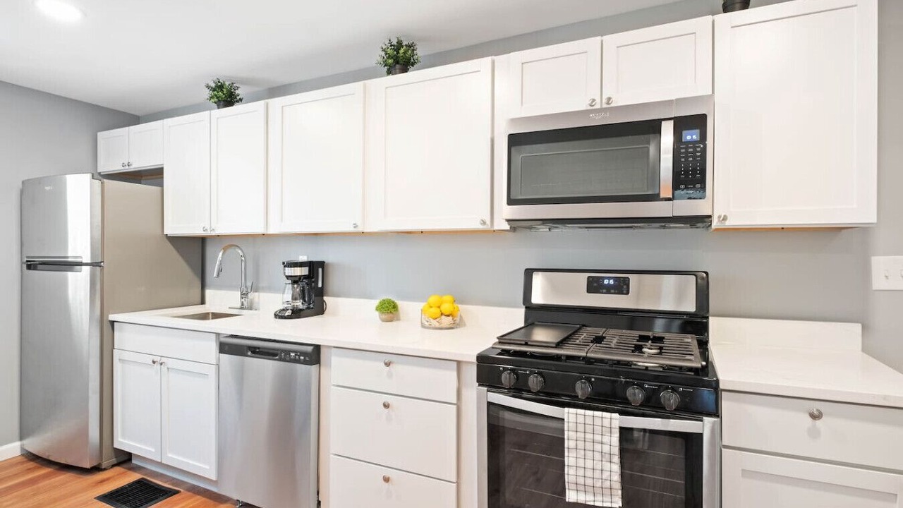 Photo of Kitchen in South Side Slopes