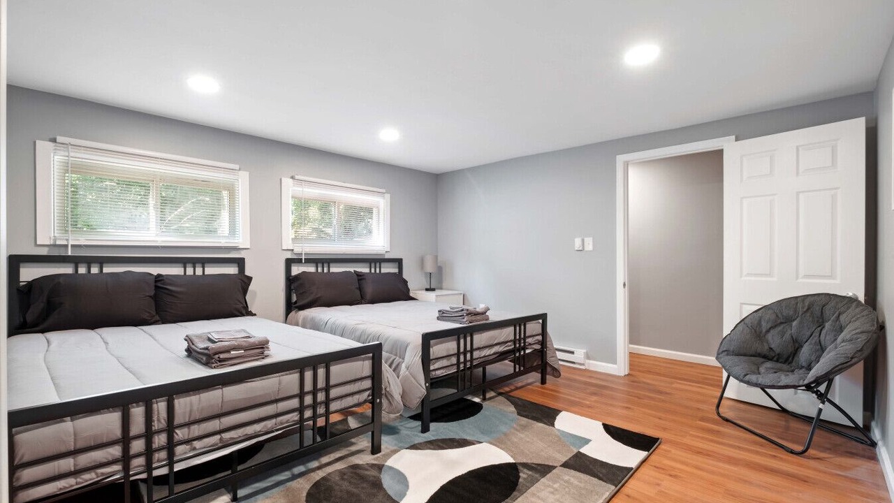 Photo of Bedroom in South Side Slopes