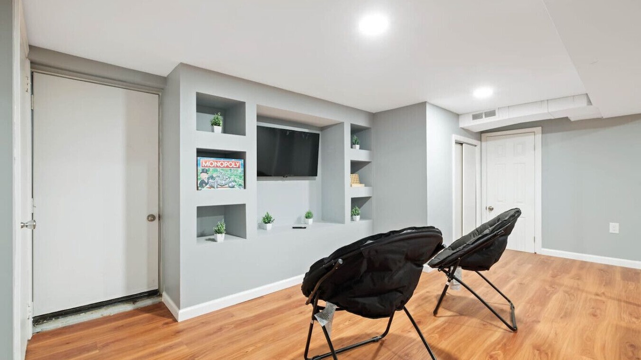 Photo of Others in South Side Slopes