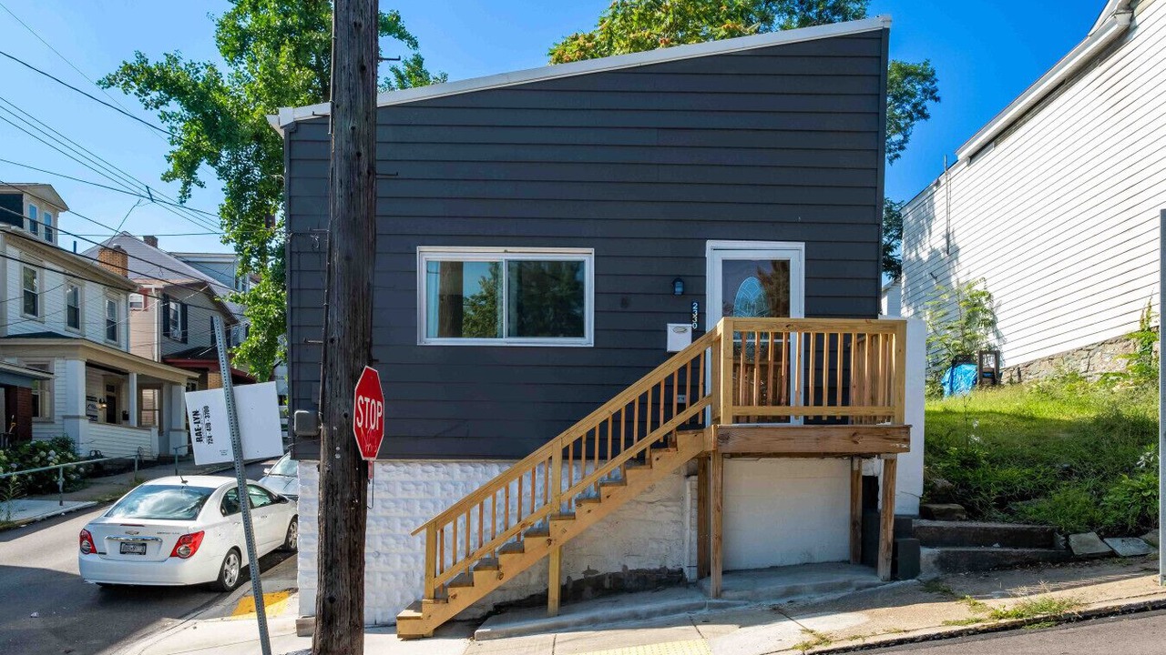 Photo of Outdoor in South Side Slopes