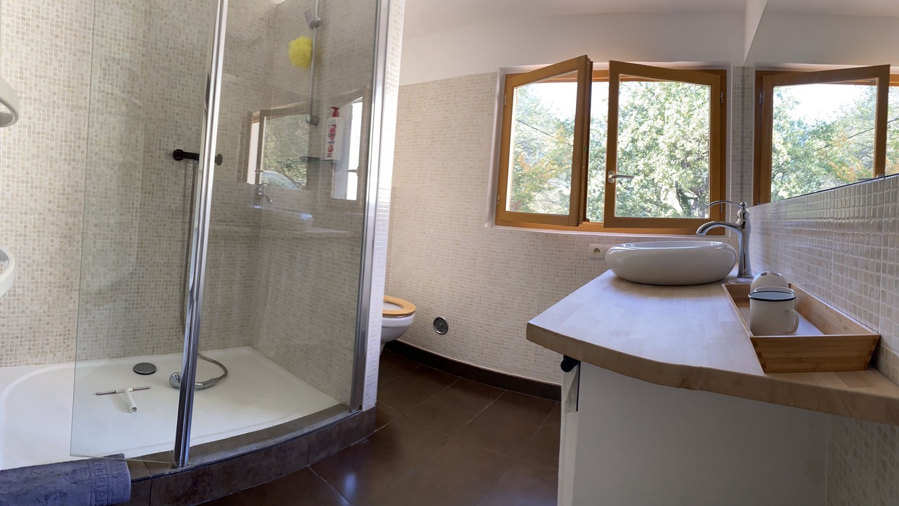 Photo of Bathroom in Carros