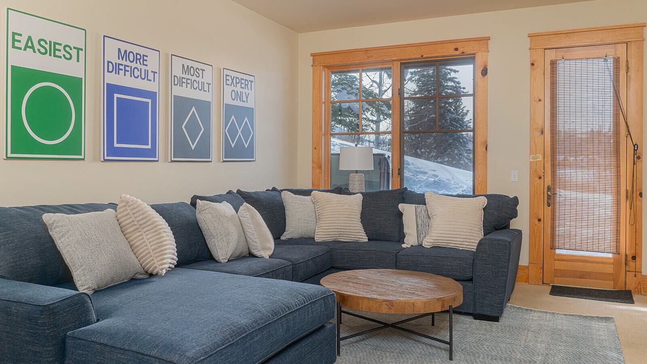 Photo of Livingroom in Mountain Village