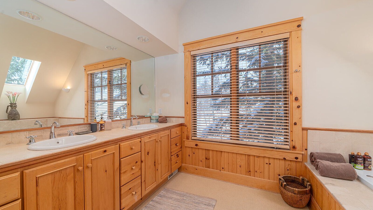 Photo of Bathroom in Mountain Village