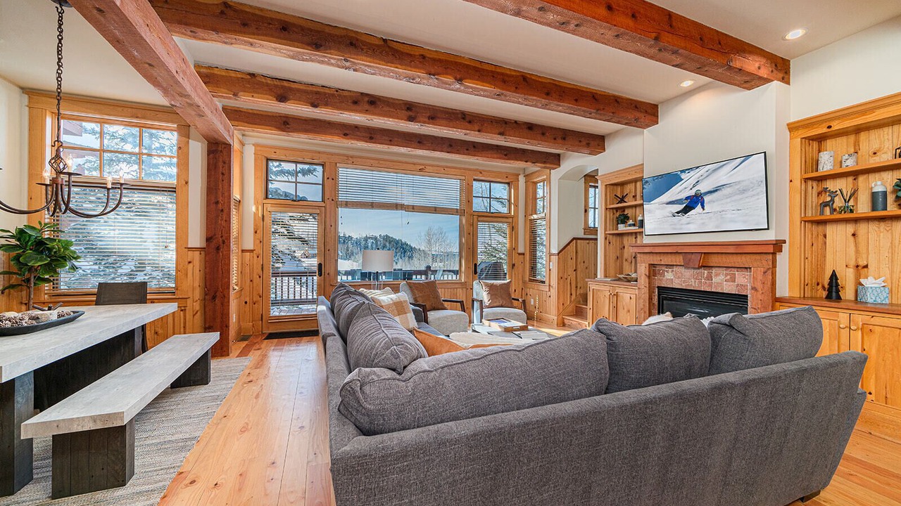 Photo of Livingroom in Mountain Village